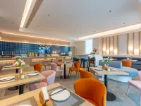 Jinjiang Inn (version 5.0 Deqing high-speed rail station Tian'an Yungu store)