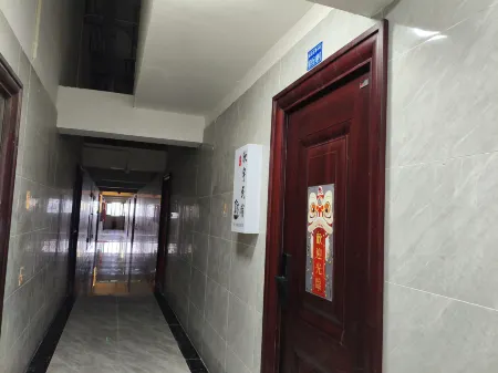 Xinyu Homestay Отели рядом с достопримечательностью «Chuannan Normal College for Childhood Education»