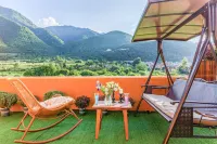 Lugu Zen Views · Enci Retreat (Daluoshui Village)