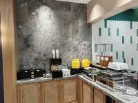 Vickville Ziyue Hotel。 Hotel a Daying