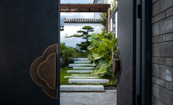 Dali Ancient City Yijing Homestay