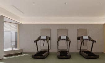 Full Season Fuzhou Jinshan Subway Station Hotel