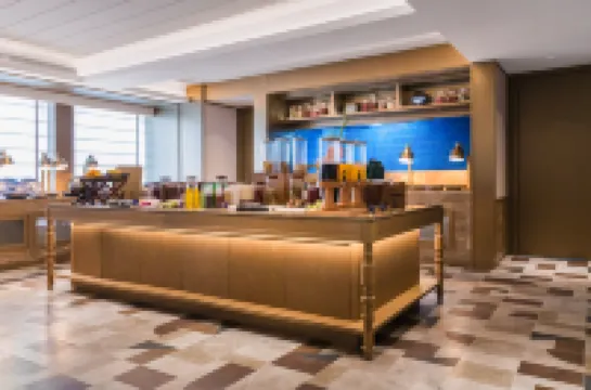 Manxin  Longmen Station Hotel