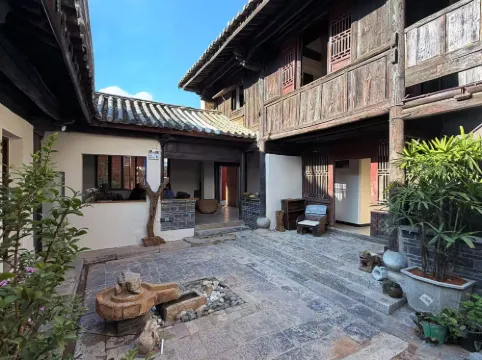清璞·叄拾叄號院（建水古城朝陽樓店）