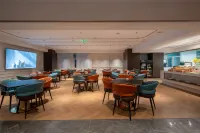 R ROYALSS HOTEL - breakfast