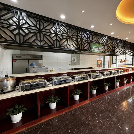 Yinqiao Kaiyue Hotel
