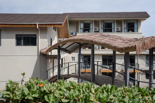 zeqijingpingdujiajiudian - Rooftop Pools
