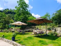 Huangguoshu Cuiwei Xianning Homestay