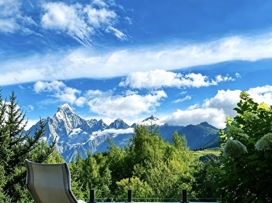 Muyun Valley | Mountain View Scenic Villa Boutique Stay(Siguniang Mountain Shuangqiao Valley)