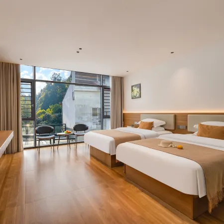 Daxin Detian Yishe Homestay (Detian Waterfall Scenic Area)