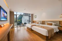 Daxin Detian Yishe Homestay (Detian Waterfall Scenic Area) - เปิดใหม่