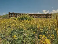 Kangding Gedaqin Manor (Tagong Grassland) - 4 étoiles