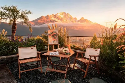 QianMan ·Vista Snow-View Panoramic Cloud Art Garden Homestay Hotels in Lijiang Urban Area