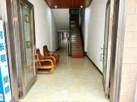 Zhuxiang Homestay - Inns