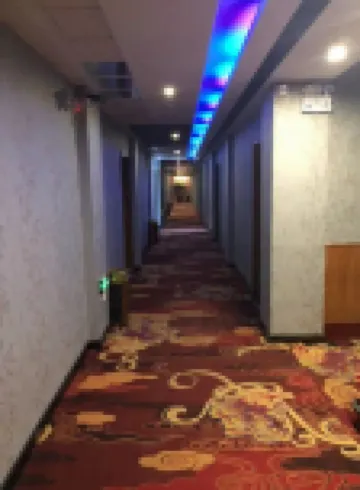 Qi County Zhaoge Hotel