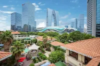 Tianyu Garden Hotel Hotels near The Gate of the Orient