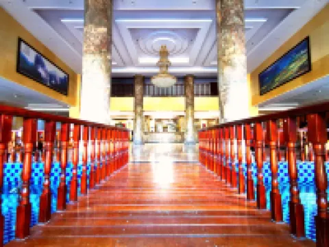 West Lake International Resort - 4-Star