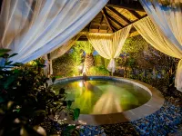 Wyndham Grand Kunming East Hotels near Guandu