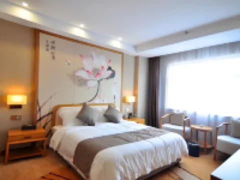 Weishan Lake Hotel Hotels in Weishan