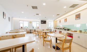 Hanting Hotel (Zhuanghe Kingson Mall)