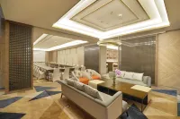 HARRIS Suites Puri Mansion