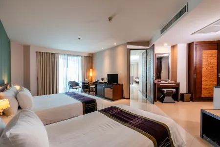 Tara Mantra Cha-Am Resort Отели рядом с достопримечательностью «Simantra Private Villas»