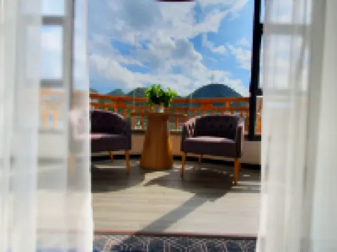 Kaili Wanhuzhai Hotel (South High-speed Railway Station) Hotels in Kaili
