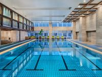 北京新云南皇冠假日酒店 - 室内游泳池