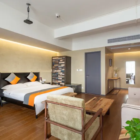 Floral Hotel·Yixing Anbo Hotel (Dingshu Town Branch)