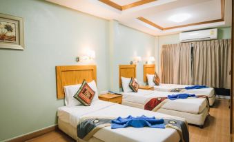 Chilli Hotel&Restaurant
