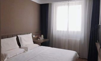 7 Days Premium Hotel (Beijing Railway Station Guangqumenwai Subway Station)