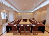 Starway Hotel (Wuhai Xinhua Street)