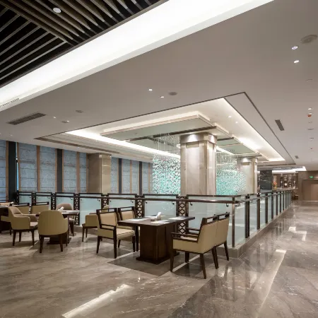 Rezen Hotel Yunyang Lanwan