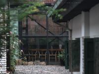 莫干山西田山雨乡叙民宿 - 包栋