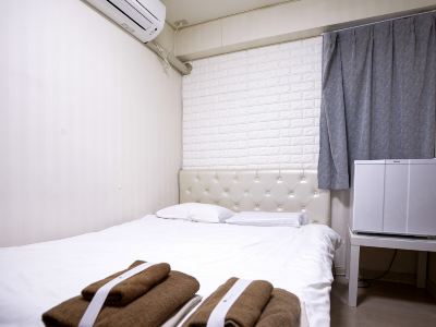 ダブルルーム ホテルエンパイアイン新宿の写真