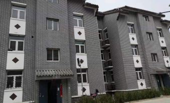 Lin County Qikou Datongyuan Homestay