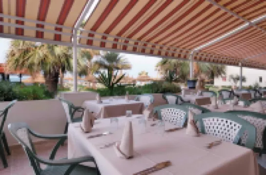 Sol Palmeras Beach - Family Hotel