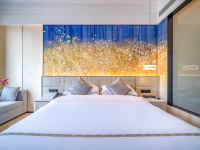 安达曼国际酒店(百色龙景街道环球商业中心店) - 律动助眠按摩床垫大床房
