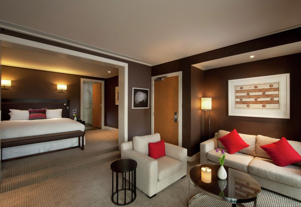 힐튼 퀸스타운 리조트의 수영장과 스파 시설