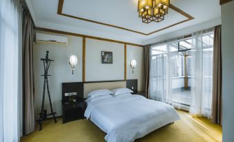 Jinhai Xueshan Spa Resort