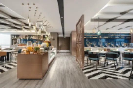 Atour S Hotel Dalian Xinghai Square Futures Building