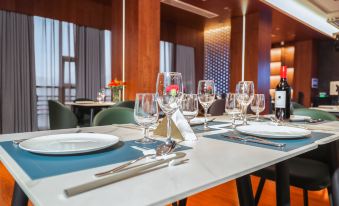 Heyuan Lianping New Era Hotel