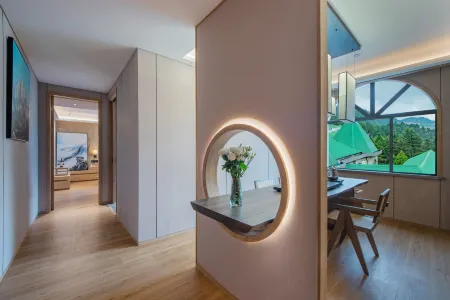 LuShan PanShanYinShe Resort Hotel Отели рядом с достопримечательностью «Путь»