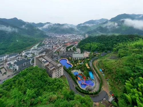 Pan'an Dapanshan  Hot Spring Villa Hotels in Pan'an