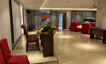 Afur chain smart hotel (Zhenxiong jinzuo store)