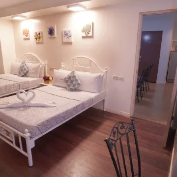 1775 Adriatico Suites
