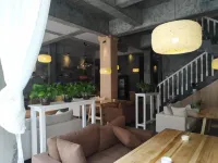 Luocheng Time Inn