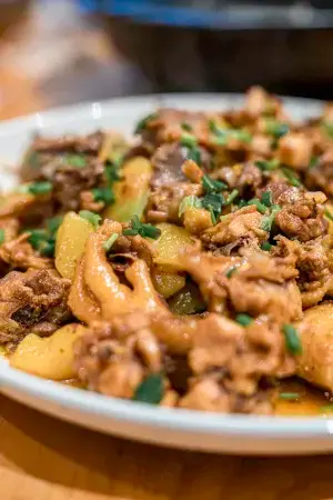 Floral Hotel · Qiandao Lake Xiaoji homestay for collecting leeks hotle Отели рядом со станцией Qiandaohu Railway Station