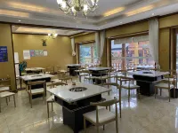 Hailuogou Yunyixiaoshe Homestay