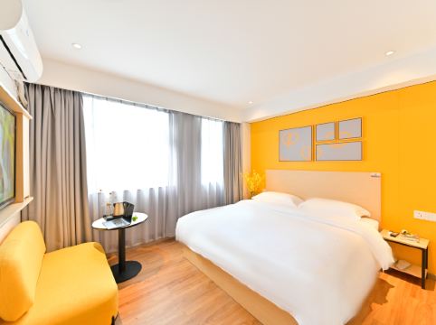 布丁嚴選酒店（上海中山公園店）